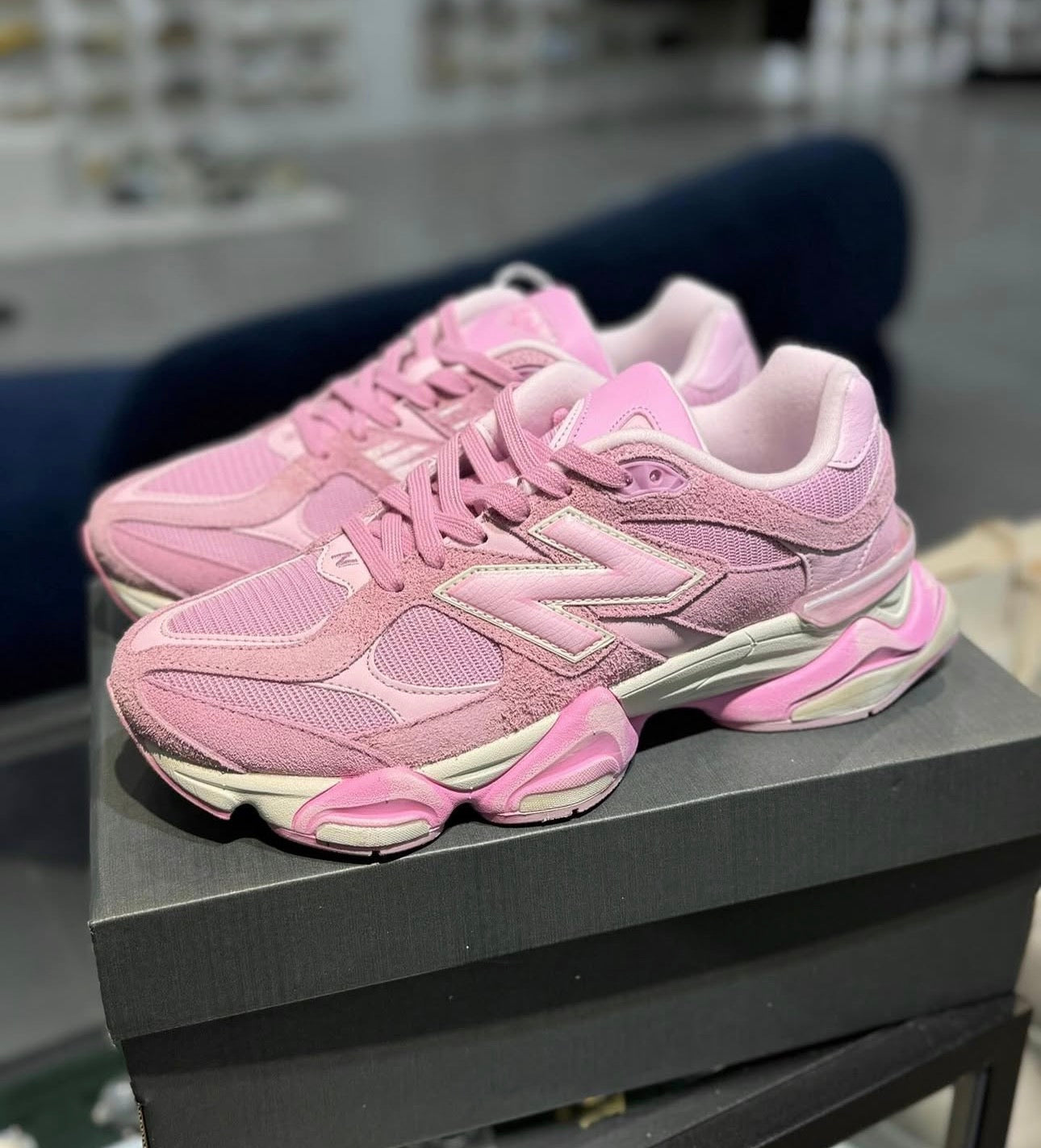9060 New Balances